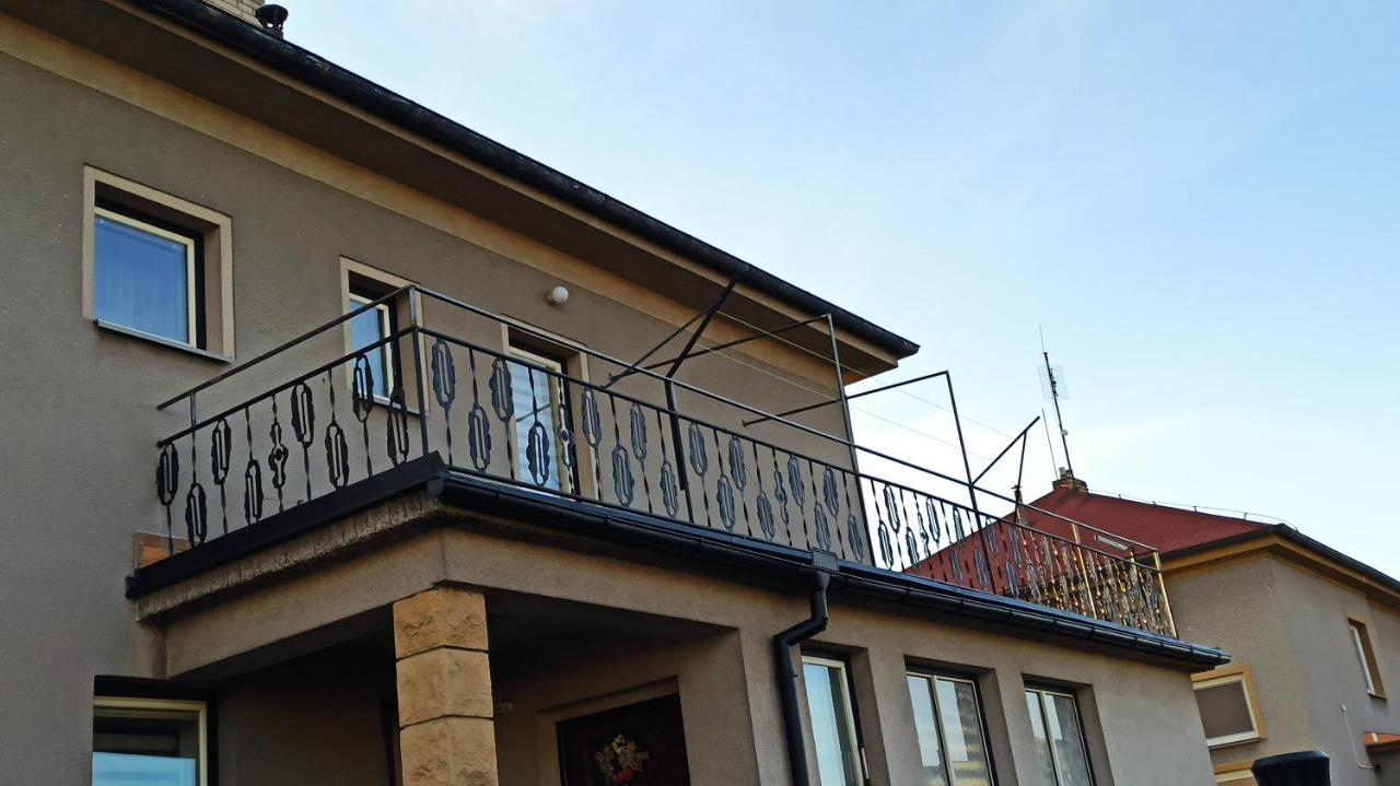 Apartman Milena Jičín Exterior foto