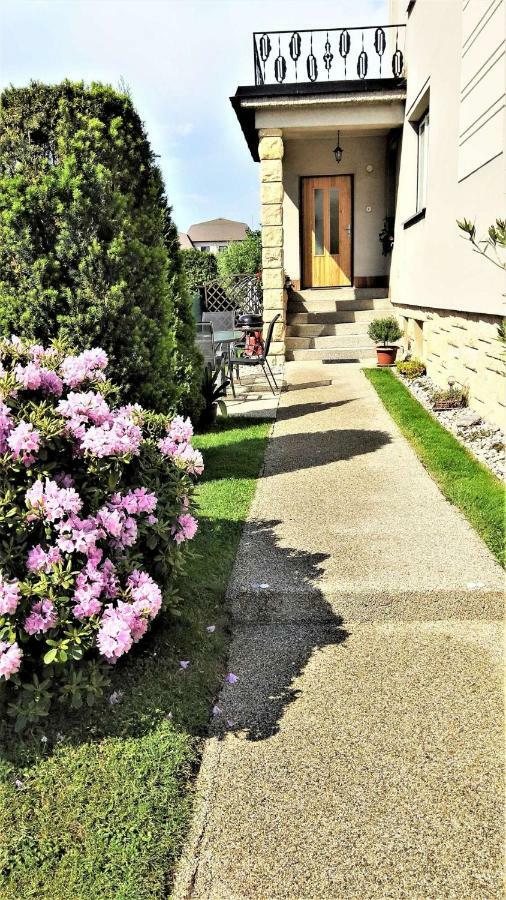 Apartman Milena Jičín Exterior foto